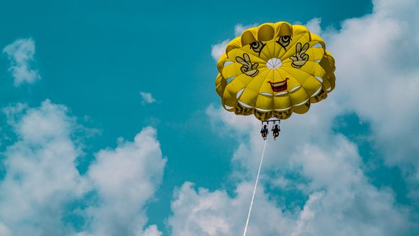 Dive Butler Parasailing in Maldives